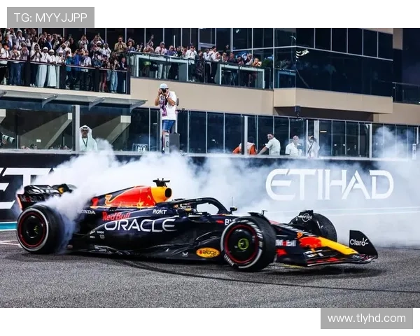 F1赛季激烈角逐各大车队战术布局梅赛德斯力争反弹